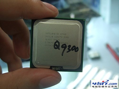 Q9300 