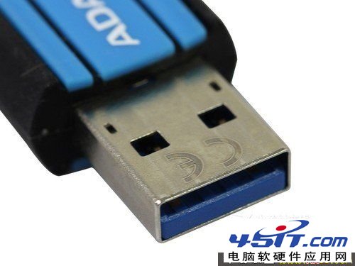 αUUSB2.0USB3.0